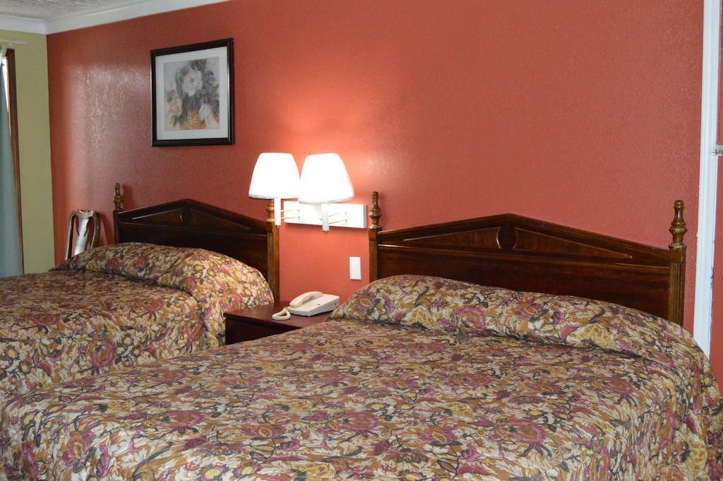 Executive Motel