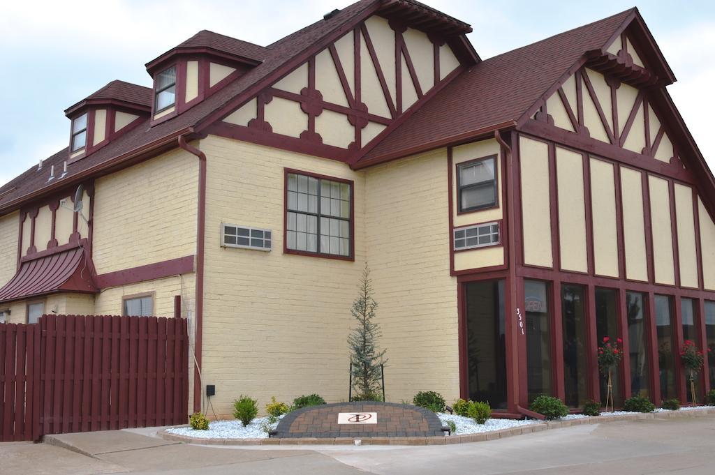 Executive Motel